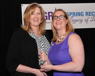 Rebecca South receives 2016 Distinguished Member Award from Women in Government Relations