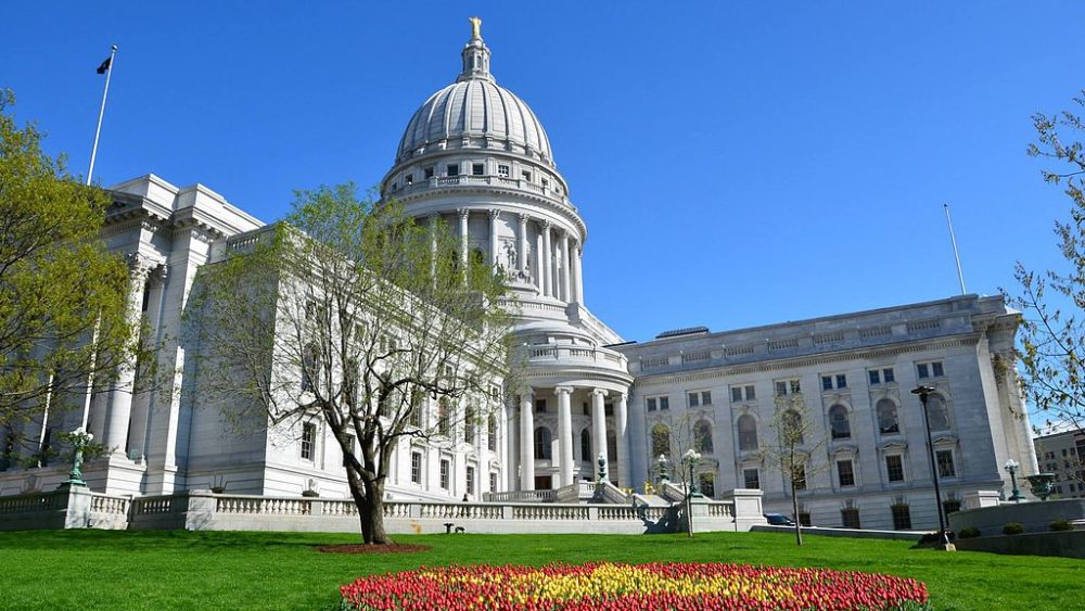 Wisconsin Ethics Commission Issues Formal Opinion
