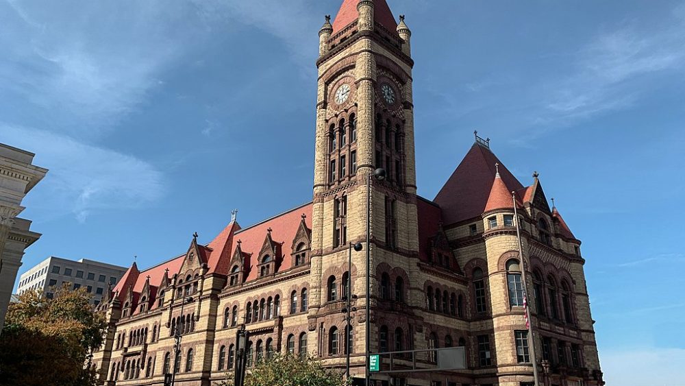 Cincinnati City Council Passes Ethics Reforms