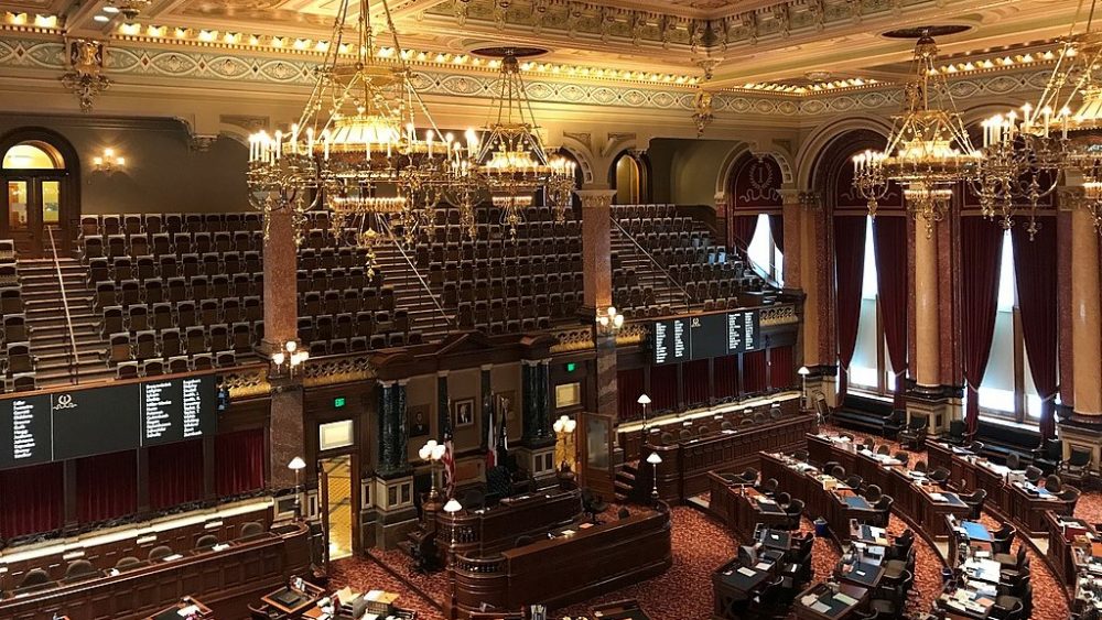 Iowa Legislature Adjourns After Passing Redistricting Plan