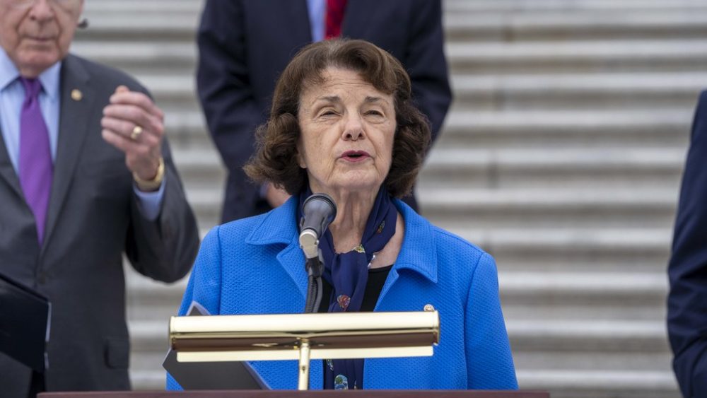 California Senator Dianne Feinstein Dies at 90
