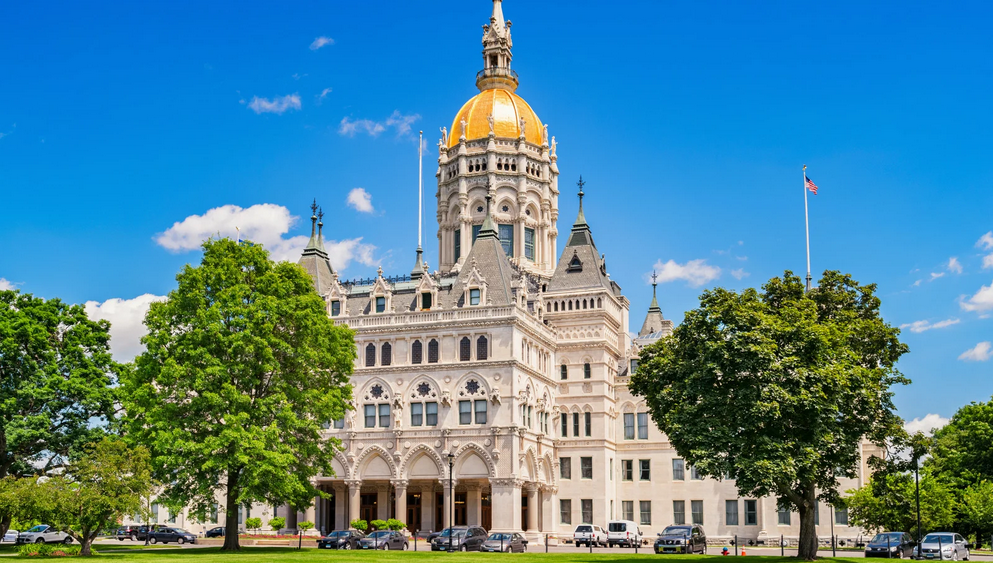 Connecticut Legislature Adjourns